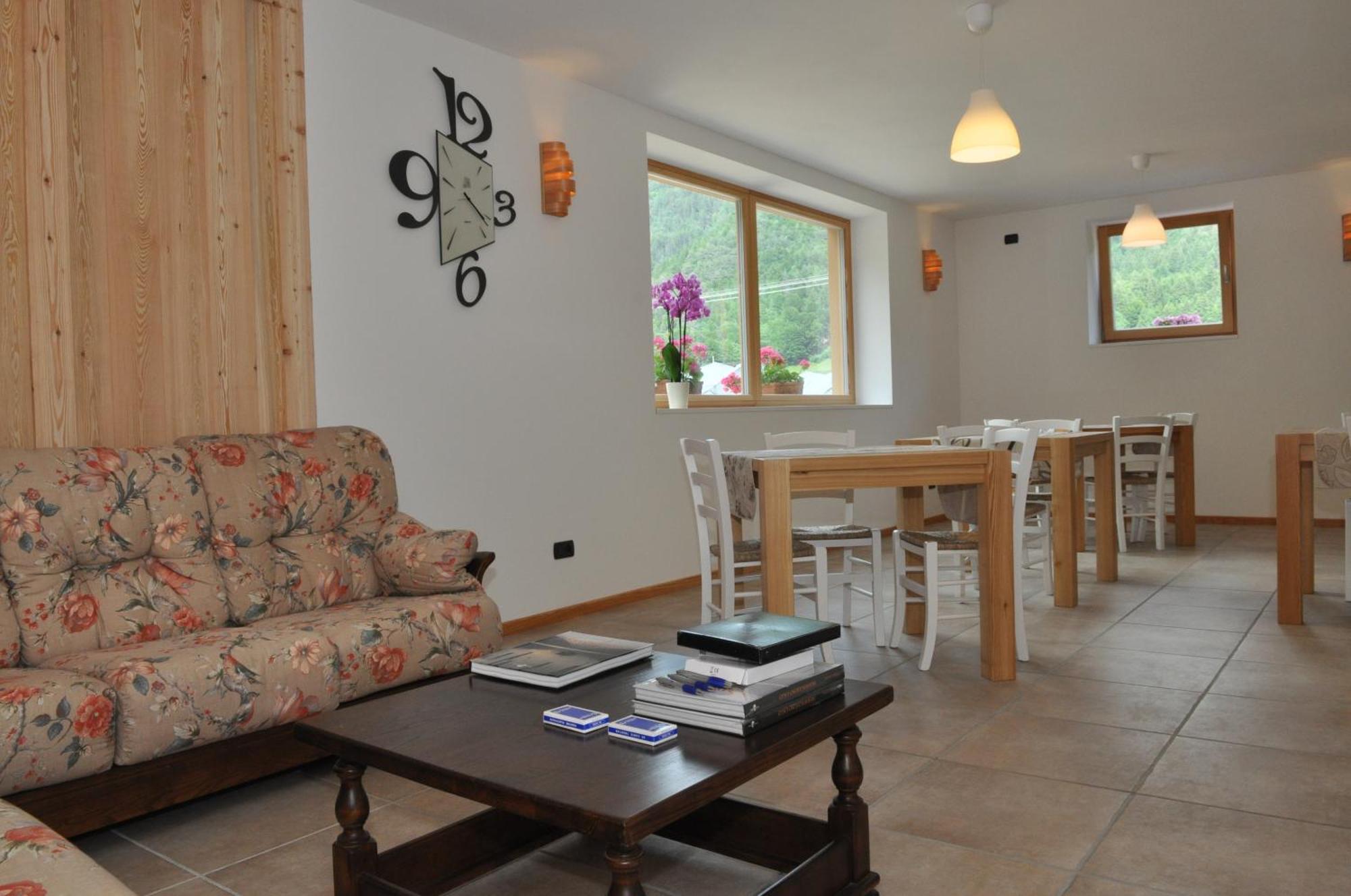 Garni Dal Mozat Bed & Breakfast Lenzumo di Concei Dış mekan fotoğraf